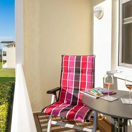 Balkon, Gratis Nutzung Vom Ahoi Erlebnisbad Und Sauna In Sellin - Meeresblick 45 Apartment Goehren (Ruegen)