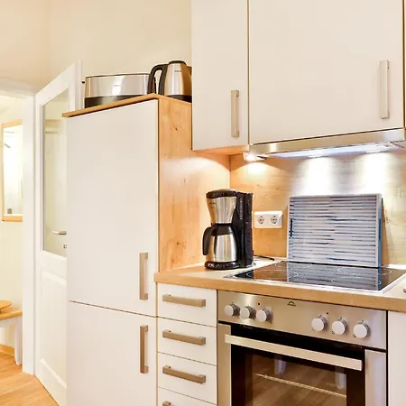 Balkon, Gratis Nutzung Vom Ahoi Erlebnisbad Und Sauna In Sellin - Meeresblick 45 Goehren (Ruegen)