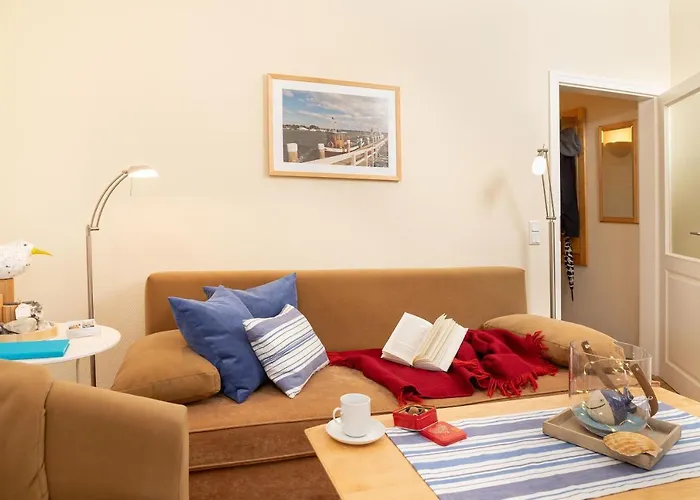 Apartment Balkon, gratis Nutzung vom AHOI Erlebnisbad und Sauna in Sellin - Meeresblick FeWo 45
