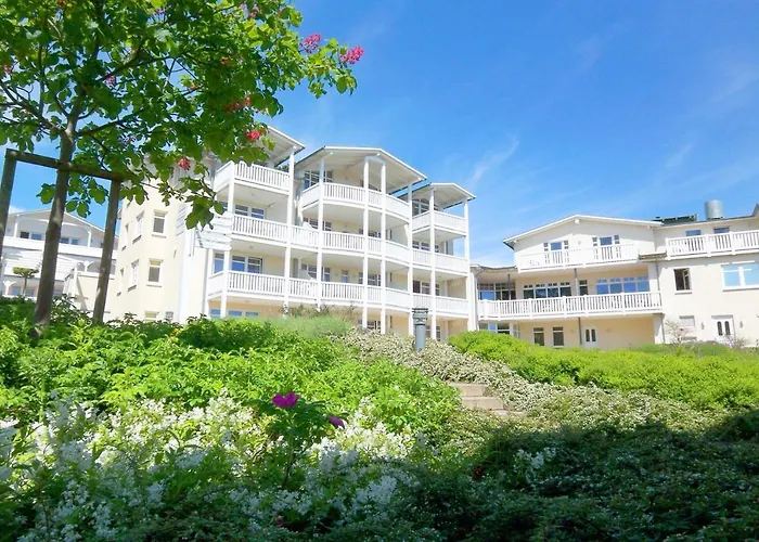Balkon, gratis Nutzung vom AHOI Erlebnisbad und Sauna in Sellin - Meeresblick FeWo 45 *